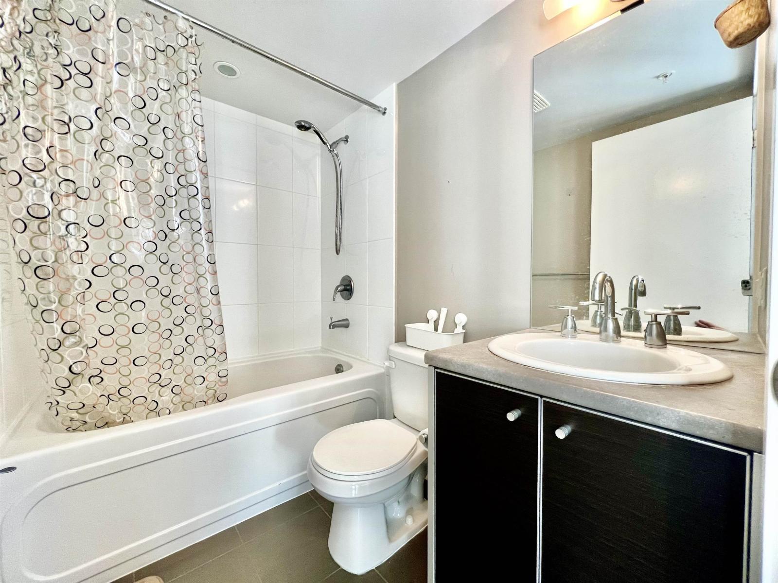 609 13688 100 Avenue, Surrey, British Columbia  V3T 0G5 - Photo 8 - R3094100