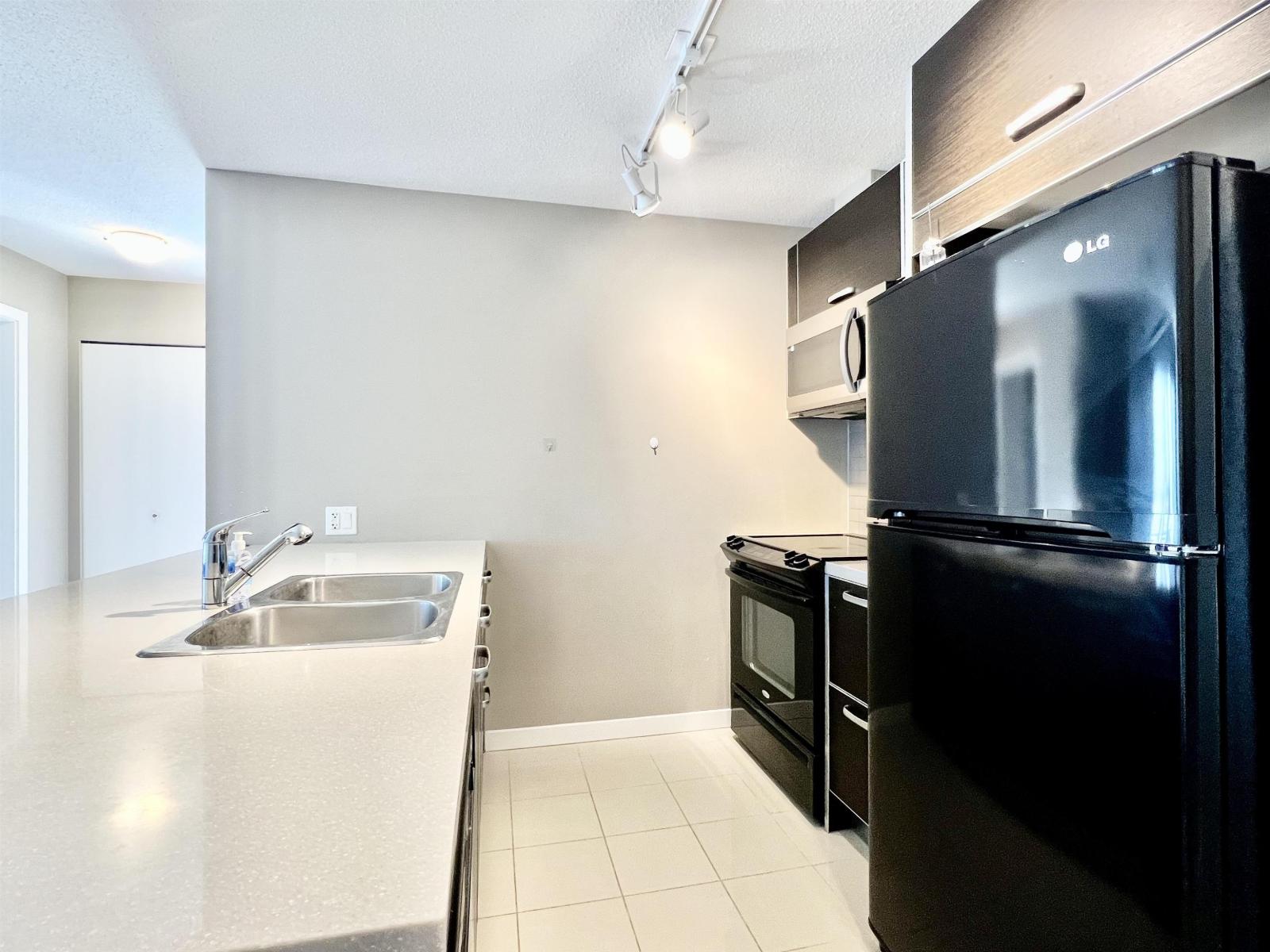 609 13688 100 Avenue, Surrey, British Columbia  V3T 0G5 - Photo 13 - R3094100