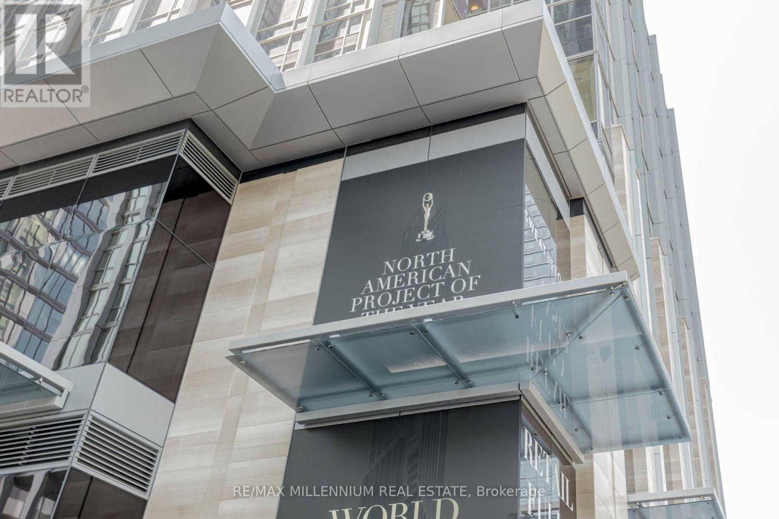 4103 - 11 Yorkville Avenue, Toronto, Ontario  M4W 0B7 - Photo 4 - C12828284