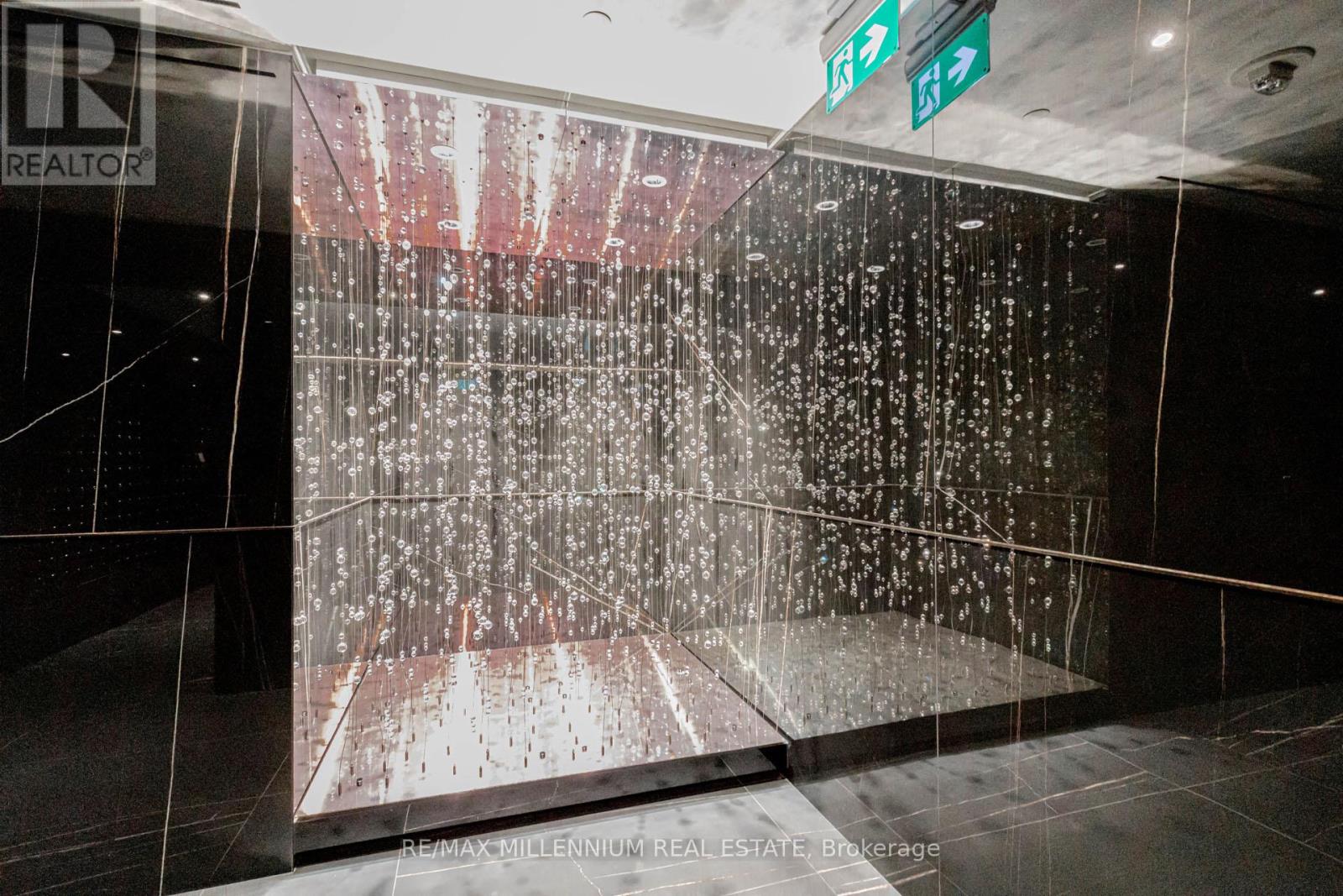 4103 - 11 Yorkville Avenue, Toronto, Ontario  M4W 0B7 - Photo 7 - C12828284