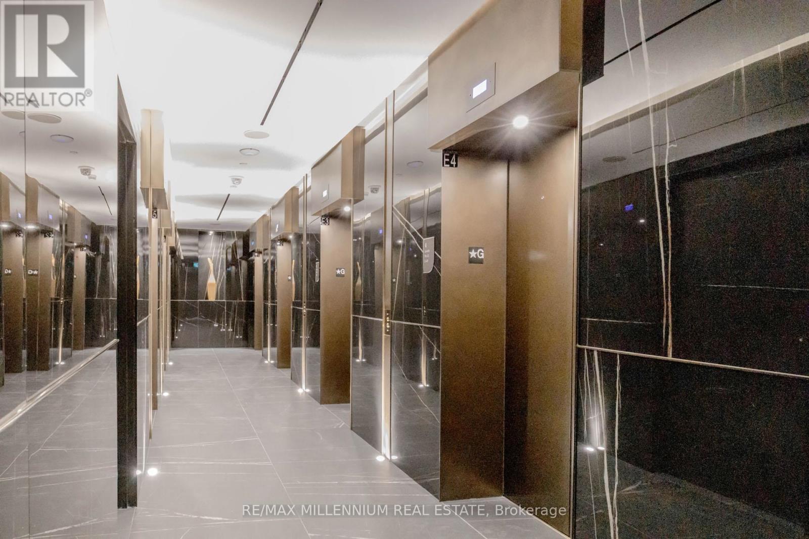 4103 - 11 Yorkville Avenue, Toronto, Ontario  M4W 0B7 - Photo 9 - C12828284