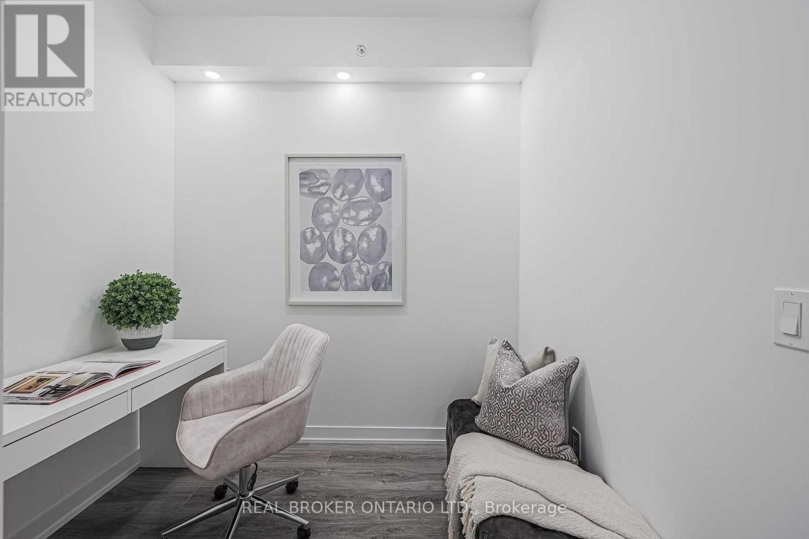 617 - 38 Iannuzzi Street, Toronto (Niagara), Ontario  M5V 0S2 - Photo 20 - C12828352