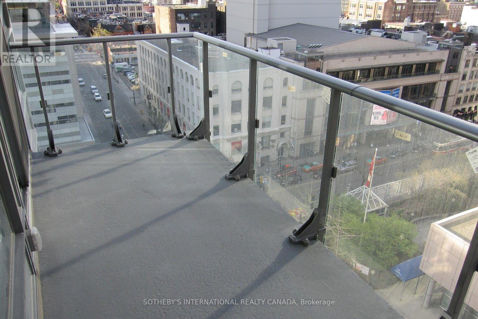 1102 - 8 Mercer Street, Toronto, Ontario  M5V 0C4 - Photo 13 - C12828378