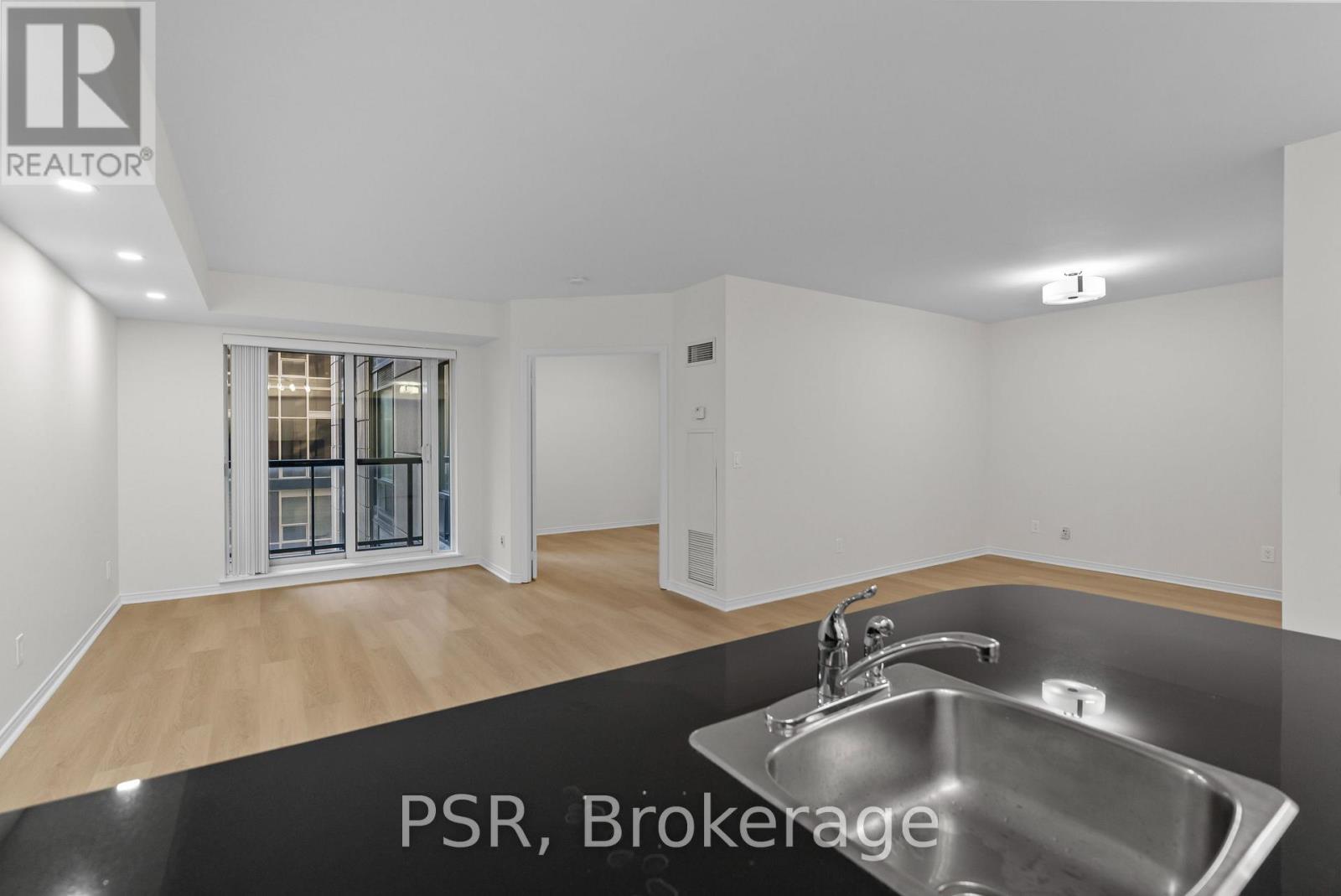 1322 - 50 John Street, Toronto (Waterfront Communities), Ontario  M5V 3T5 - Photo 9 - C12828410