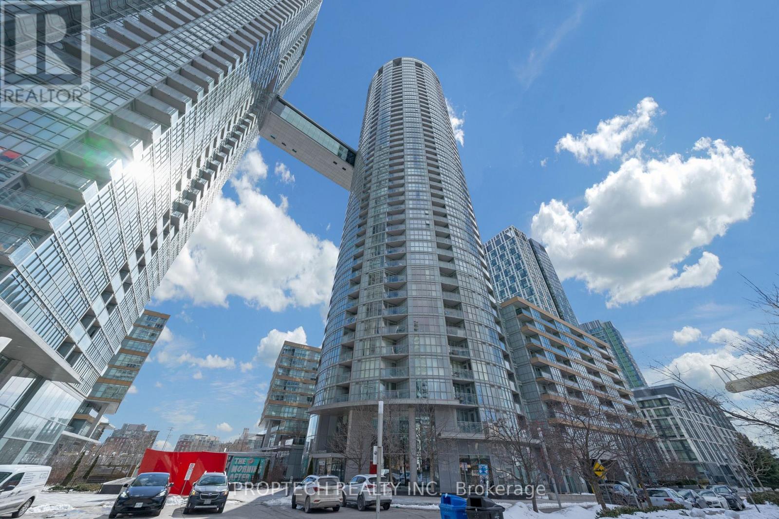 2902 - 21 ICEBOAT TERRACE, Toronto, Ontario