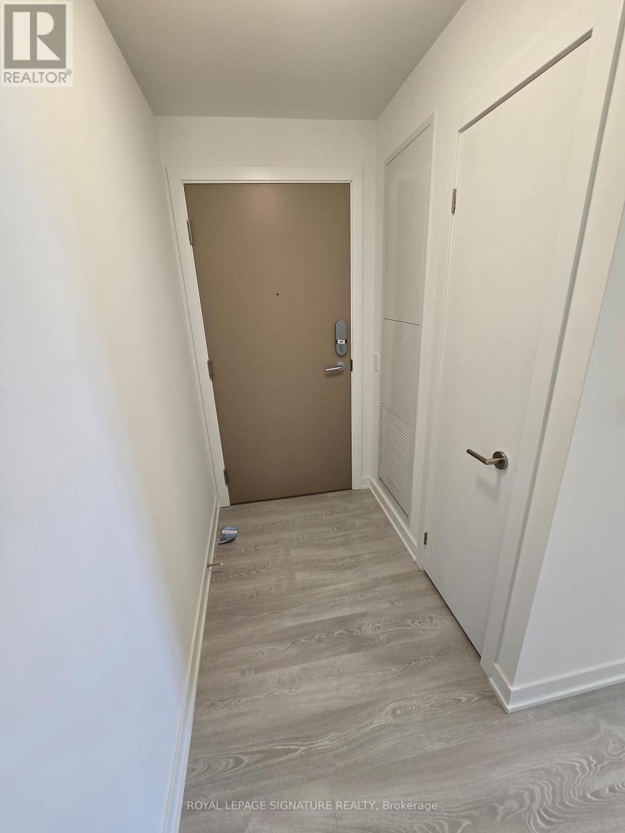 603 - 1 Quarrington Lane, Toronto, Ontario  M3C 0S4 - Photo 2 - C12828440