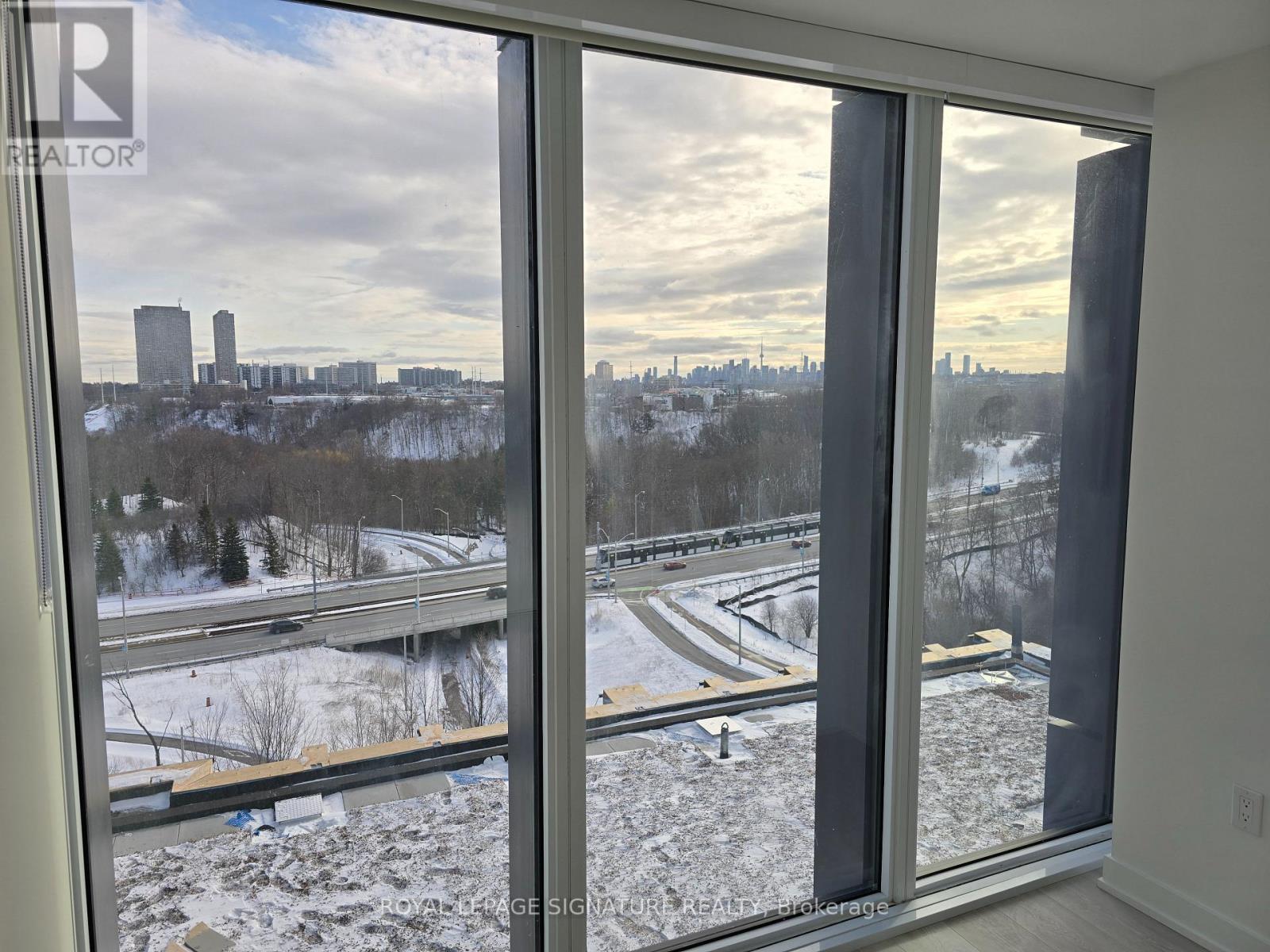 603 - 1 Quarrington Lane, Toronto, Ontario  M3C 0S4 - Photo 27 - C12828440