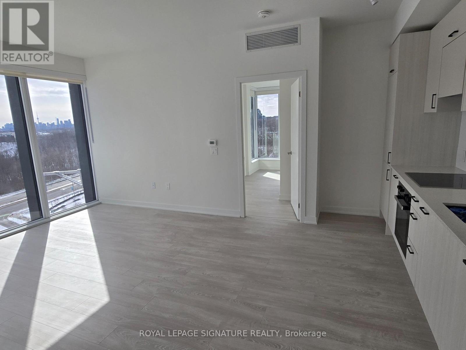 603 - 1 Quarrington Lane, Toronto, Ontario  M3C 0S4 - Photo 6 - C12828440