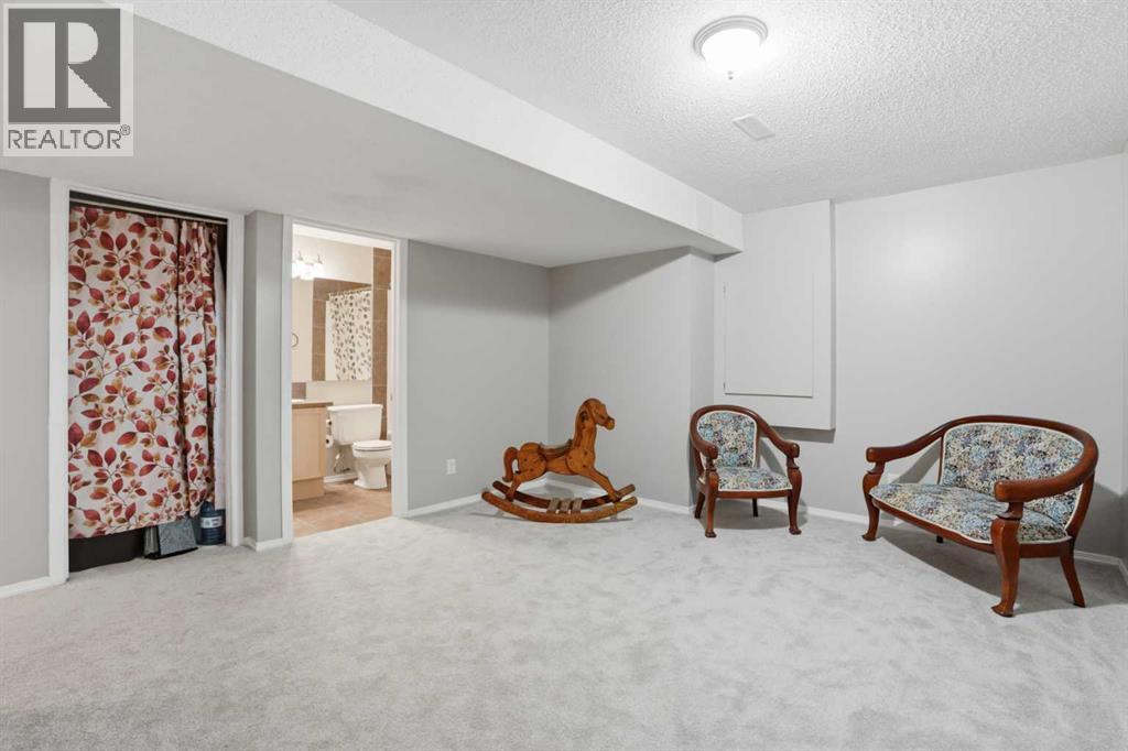 7 Bridleridge Link Sw, Calgary, Alberta  T2Y 4L3 - Photo 25 - A2284256