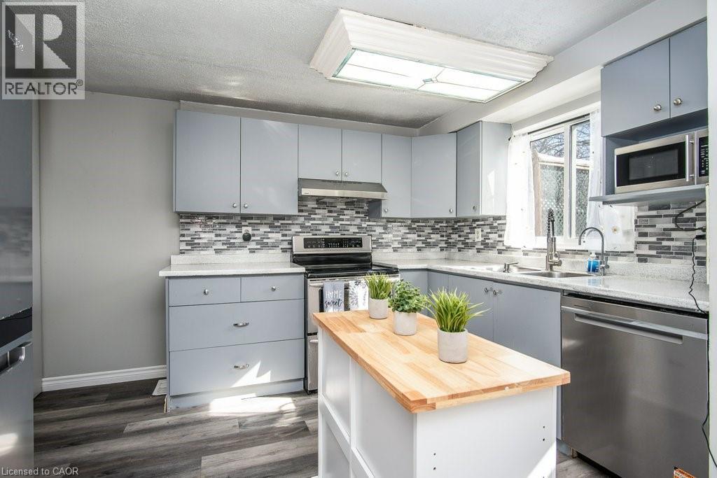 696 Parkview Crescent, Cambridge, Ontario  N3H 4X7 - Photo 14 - 40807347