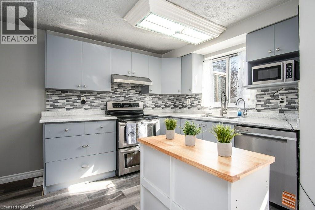 696 Parkview Crescent, Cambridge, Ontario  N3H 4X7 - Photo 12 - 40807347