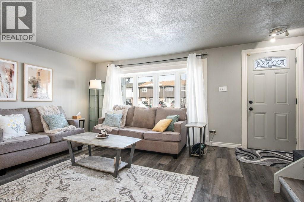 696 Parkview Crescent, Cambridge, Ontario  N3H 4X7 - Photo 5 - 40807347