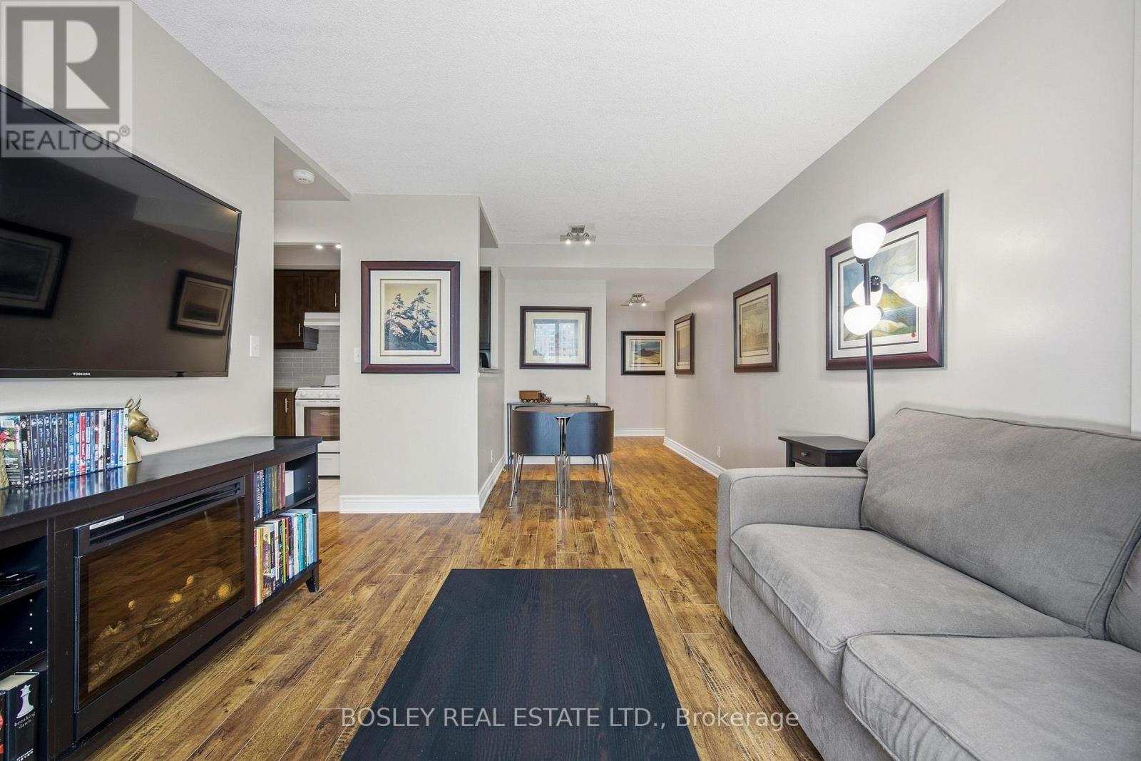 1711 - 8 Lee Centre Drive, Toronto, Ontario  M1H 3H8 - Photo 11 - E12828272