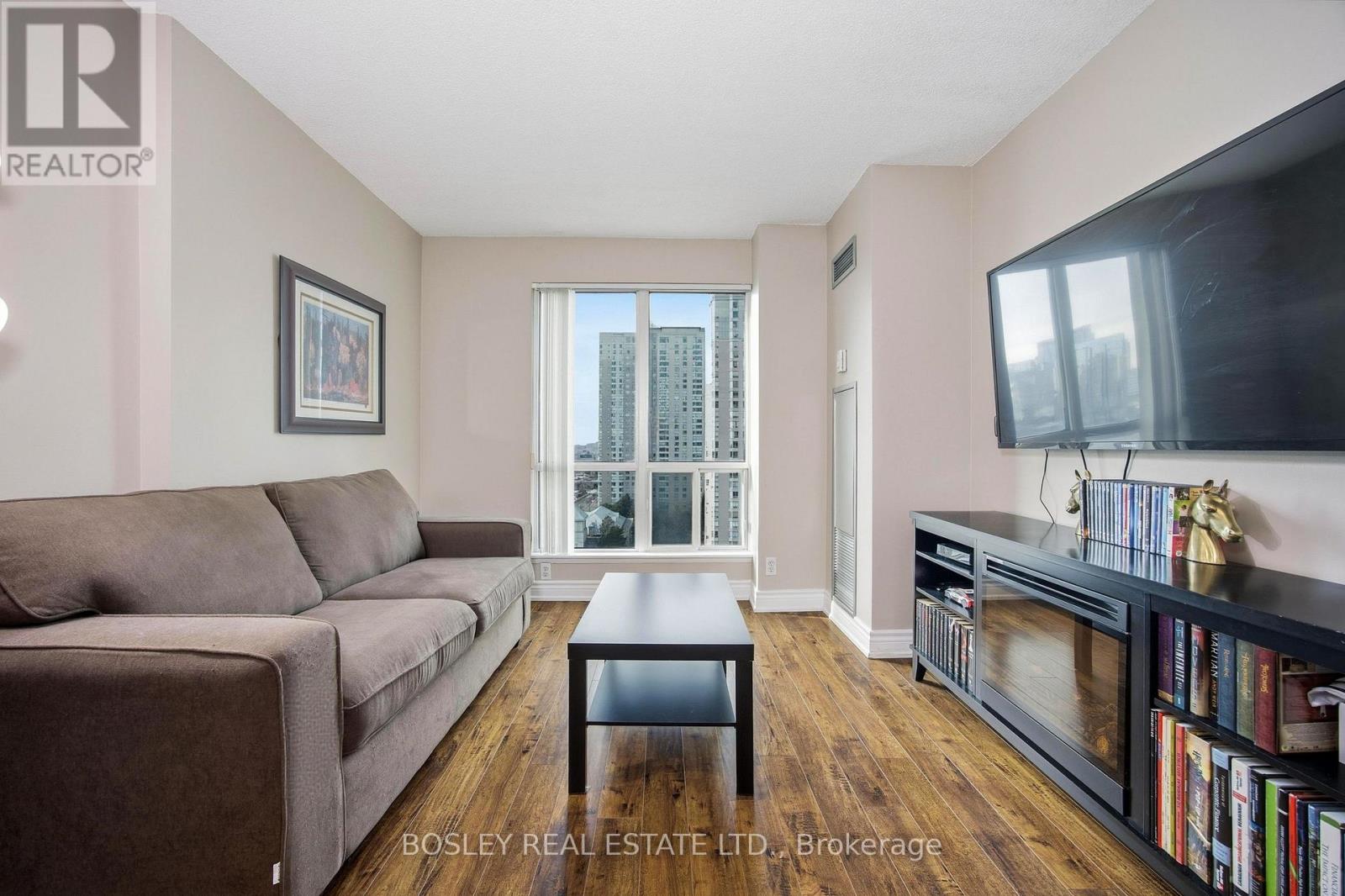 1711 - 8 Lee Centre Drive, Toronto, Ontario  M1H 3H8 - Photo 9 - E12828272