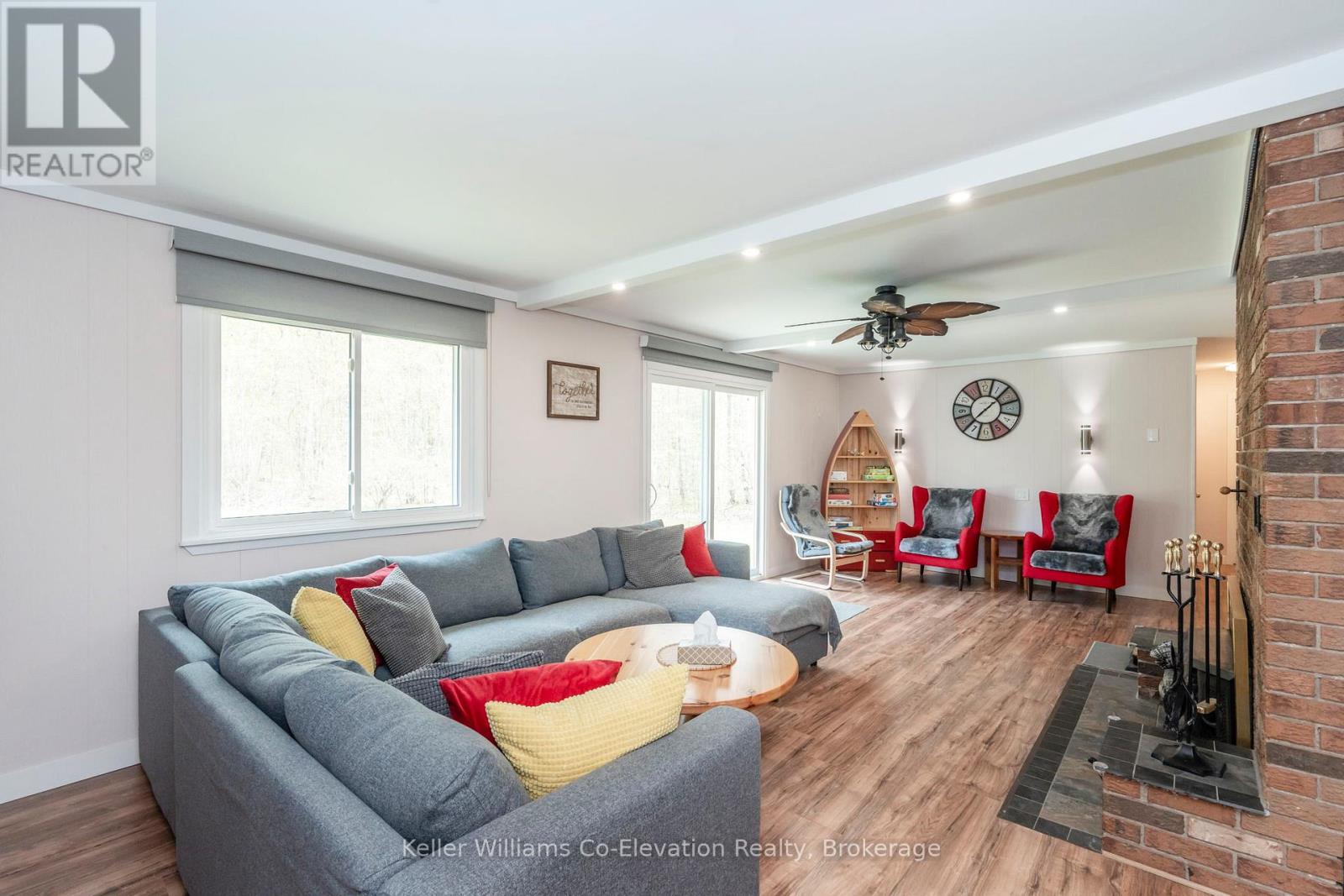 1467 Rosemount Road, Tay, Ontario  L0K 2C0 - Photo 13 - S12389589