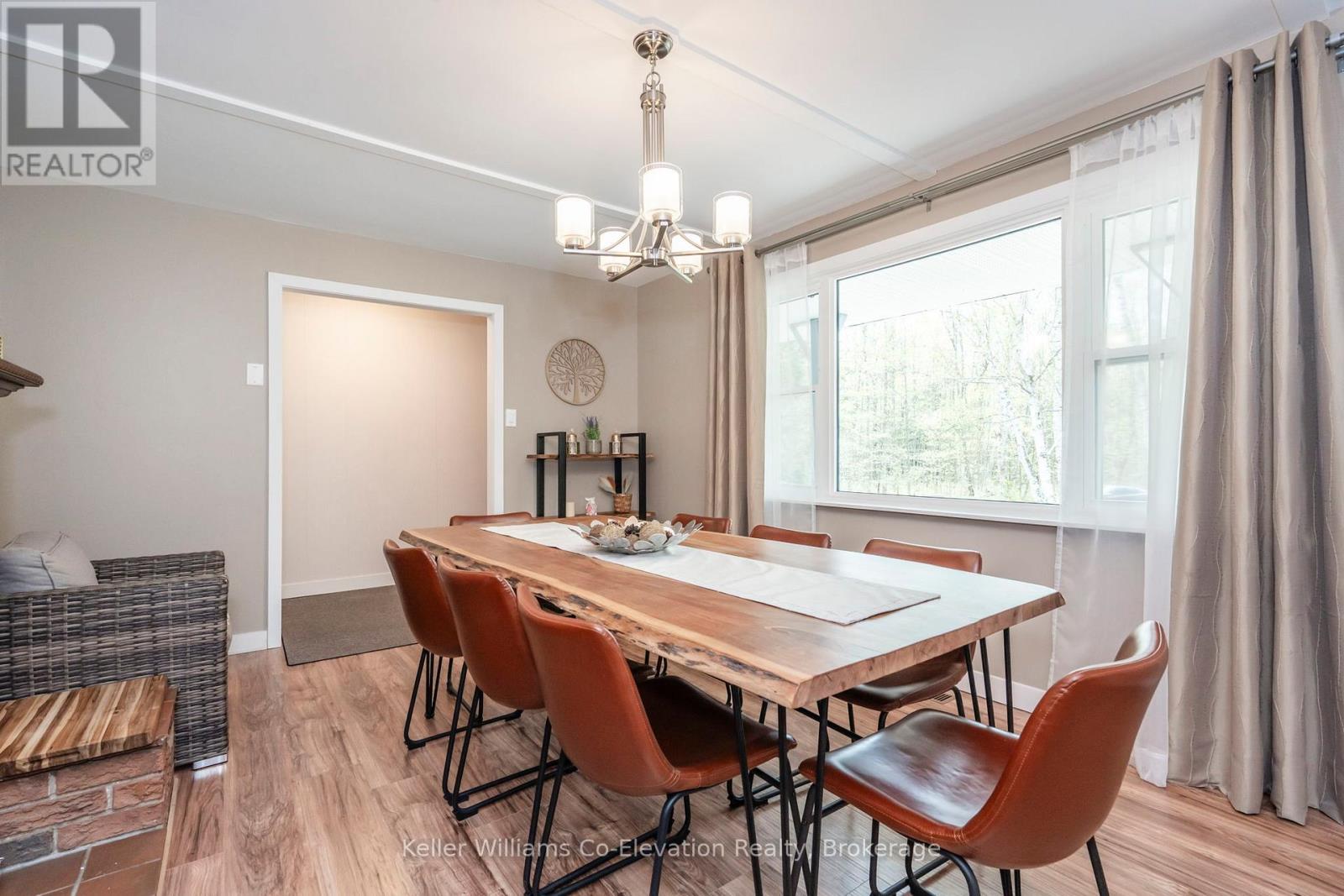 1467 Rosemount Road, Tay, Ontario  L0K 2C0 - Photo 8 - S12389589