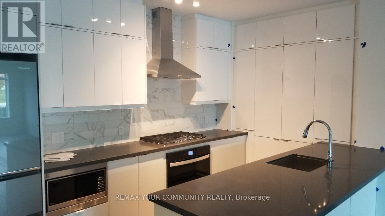 108 - 11782 Ninth Line, Whitchurch-Stouffville (Stouffville), Ontario  L4A 5E9 - Photo 2 - N12828286