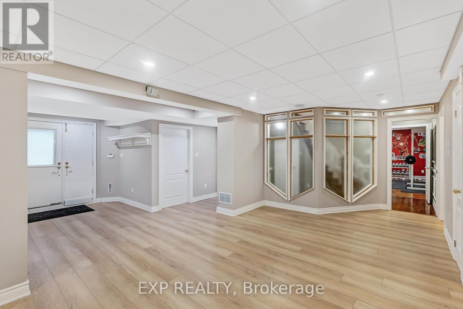 598 Lyman Boulevard, Newmarket (Stonehaven-Wyndham), Ontario  L3X 1V9 - Photo 39 - N12828348