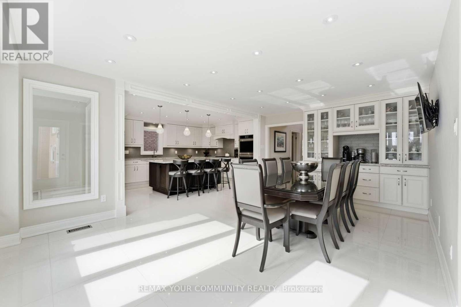 331 Kennedy Street W, Aurora, Ontario  L4G 6L7 - Photo 13 - N12828370