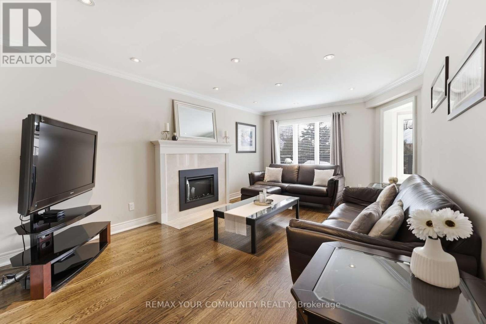 331 Kennedy Street W, Aurora, Ontario  L4G 6L7 - Photo 16 - N12828370