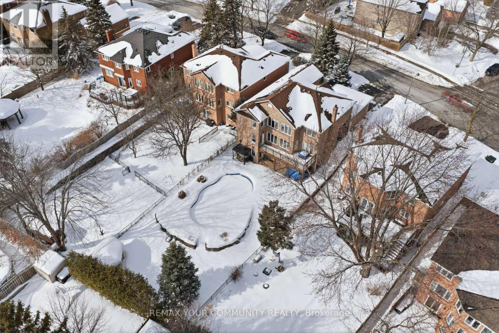 331 Kennedy Street W, Aurora, Ontario  L4G 6L7 - Photo 50 - N12828370