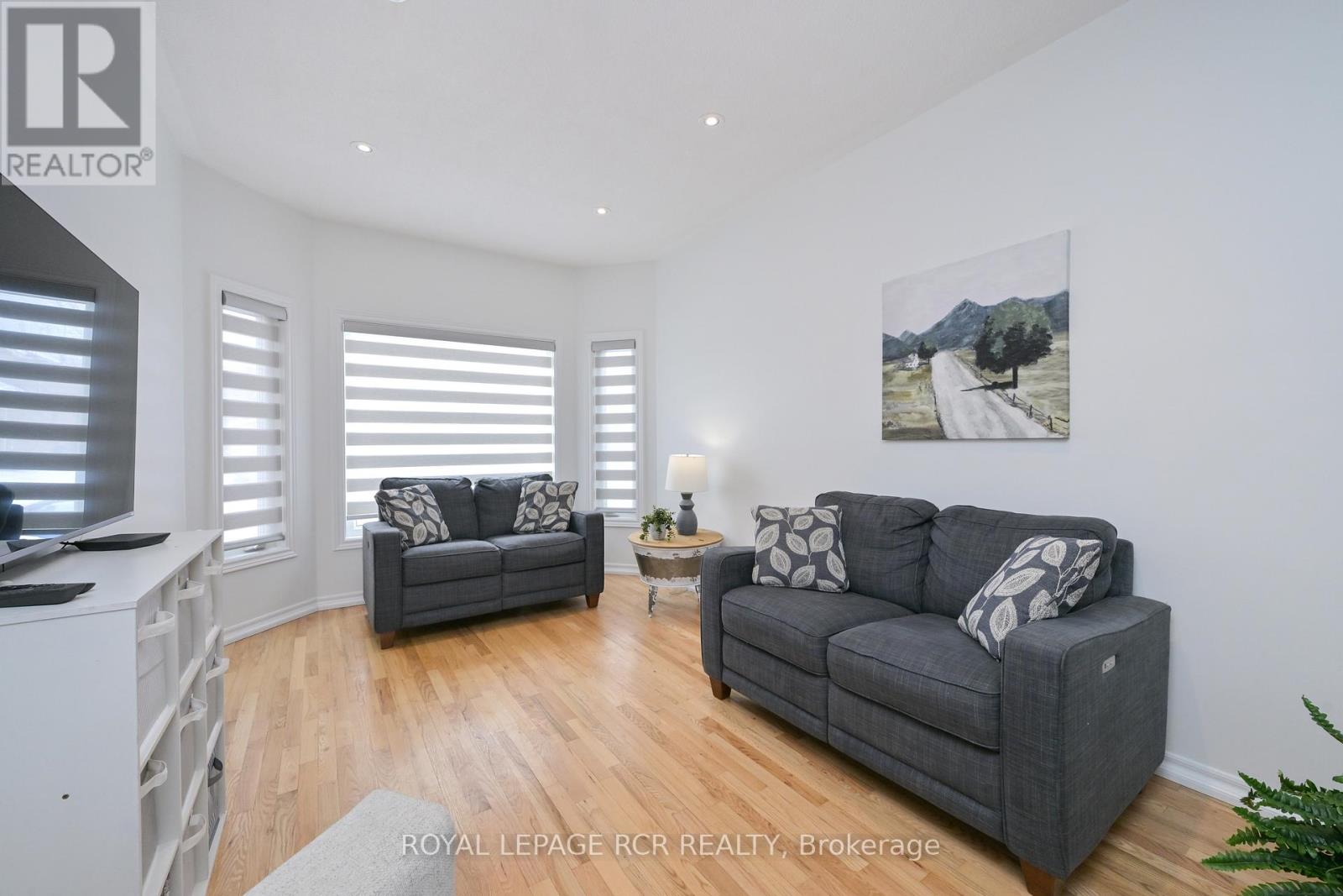 29 Depeuter Crescent, Bradford West Gwillimbury, Ontario  L3Z 3A3 - Photo 13 - N12828416