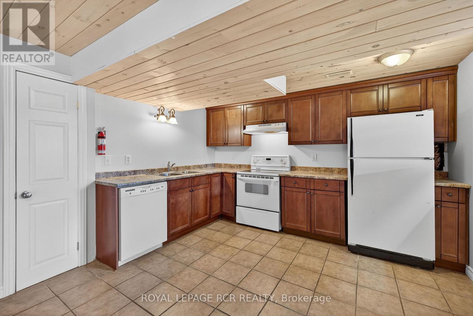 29 Archer Avenue, Bradford West Gwillimbury, Ontario  L3Z 2Y3 - Photo 23 - N12828428