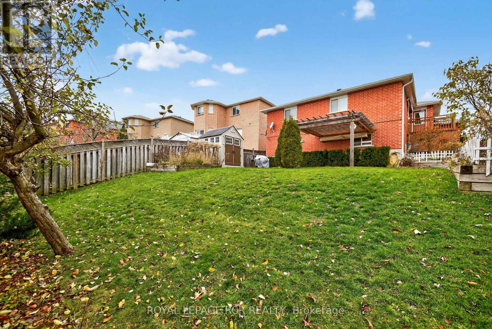 29 Archer Avenue, Bradford West Gwillimbury, Ontario  L3Z 2Y3 - Photo 35 - N12828428