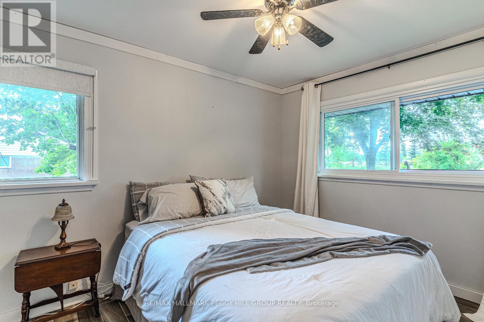 2447 Ridge Road W, Oro-Medonte, Ontario  L0L 2L0 - Photo 8 - S12828408