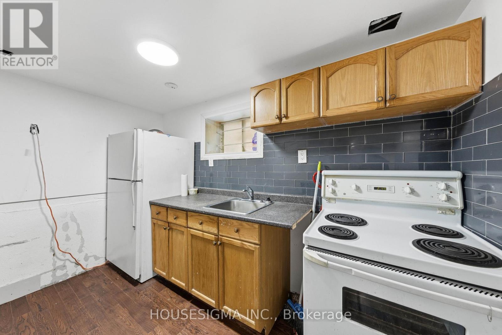 7 Briarbluff Avenue, Toronto, Ontario  M1E 3H2 - Photo 26 - E12806484