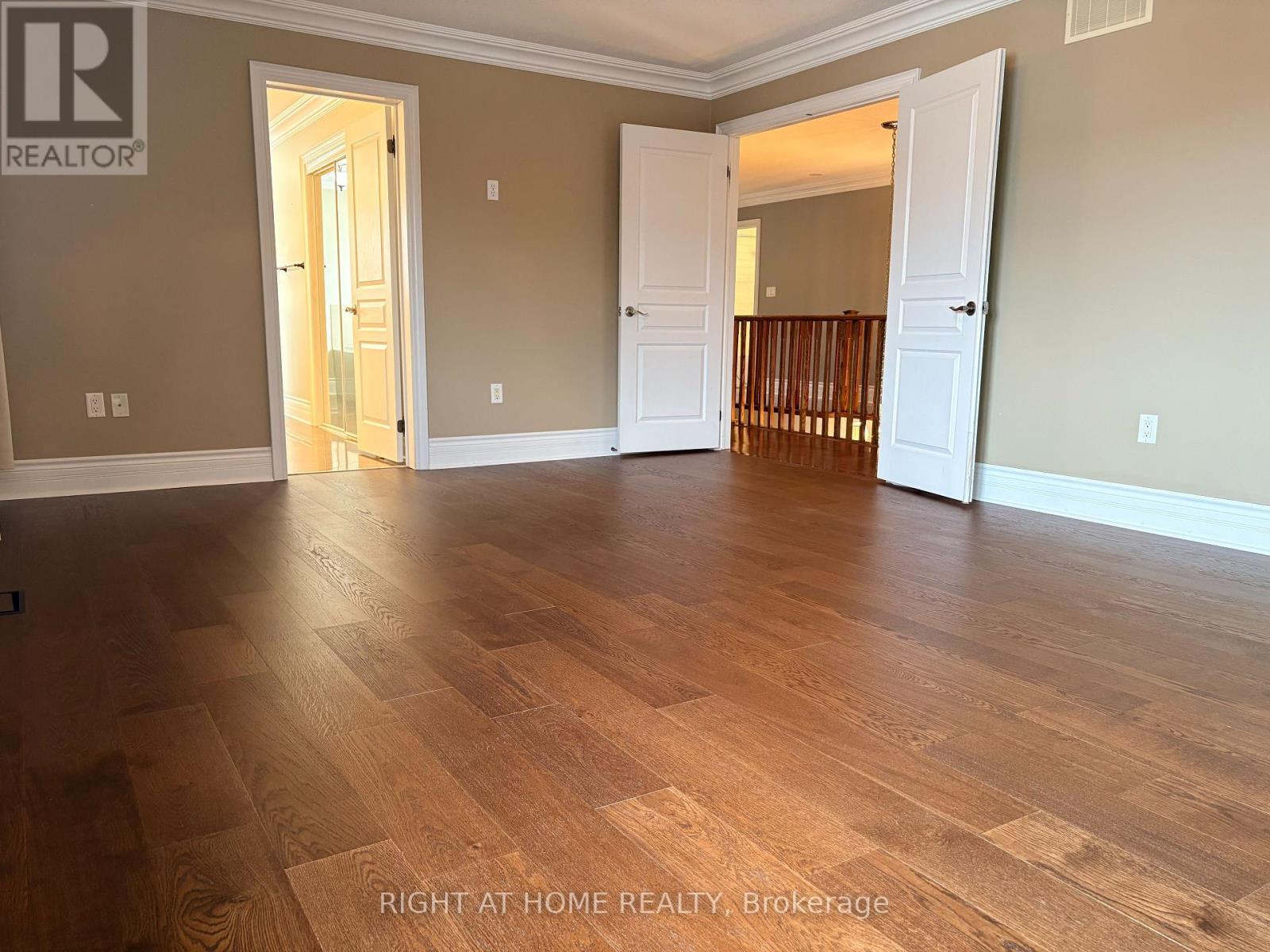 3353 Skipton Lane, Oakville, Ontario  L6M 0K3 - Photo 15 - W12828290