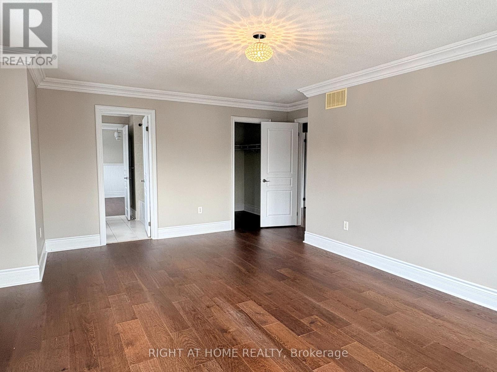 3353 Skipton Lane, Oakville, Ontario  L6M 0K3 - Photo 24 - W12828290