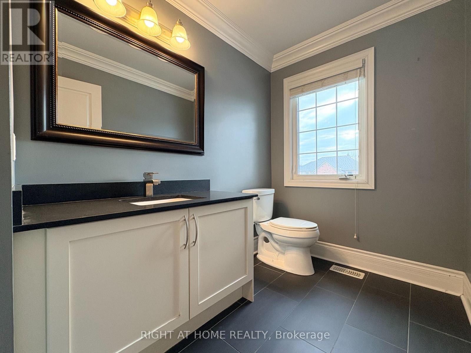 3353 Skipton Lane, Oakville, Ontario  L6M 0K3 - Photo 26 - W12828290