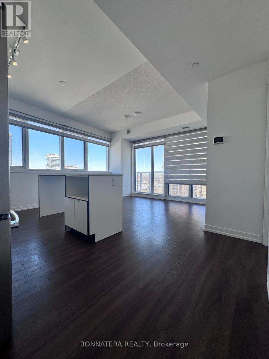 2004 - 4065 Confederation Parkway, Mississauga, Ontario  L5B 0L4 - Photo 10 - W12828294