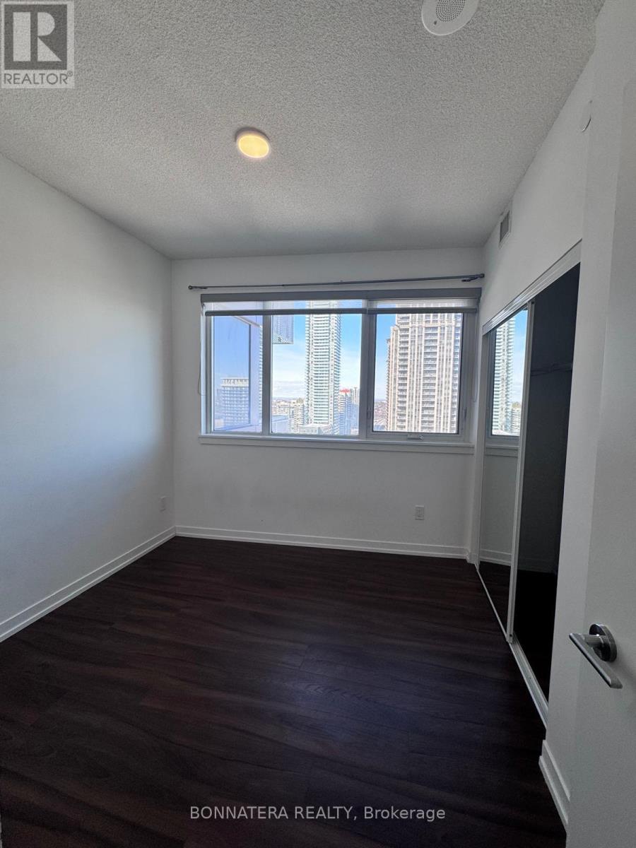 2004 - 4065 Confederation Parkway, Mississauga, Ontario  L5B 0L4 - Photo 5 - W12828294