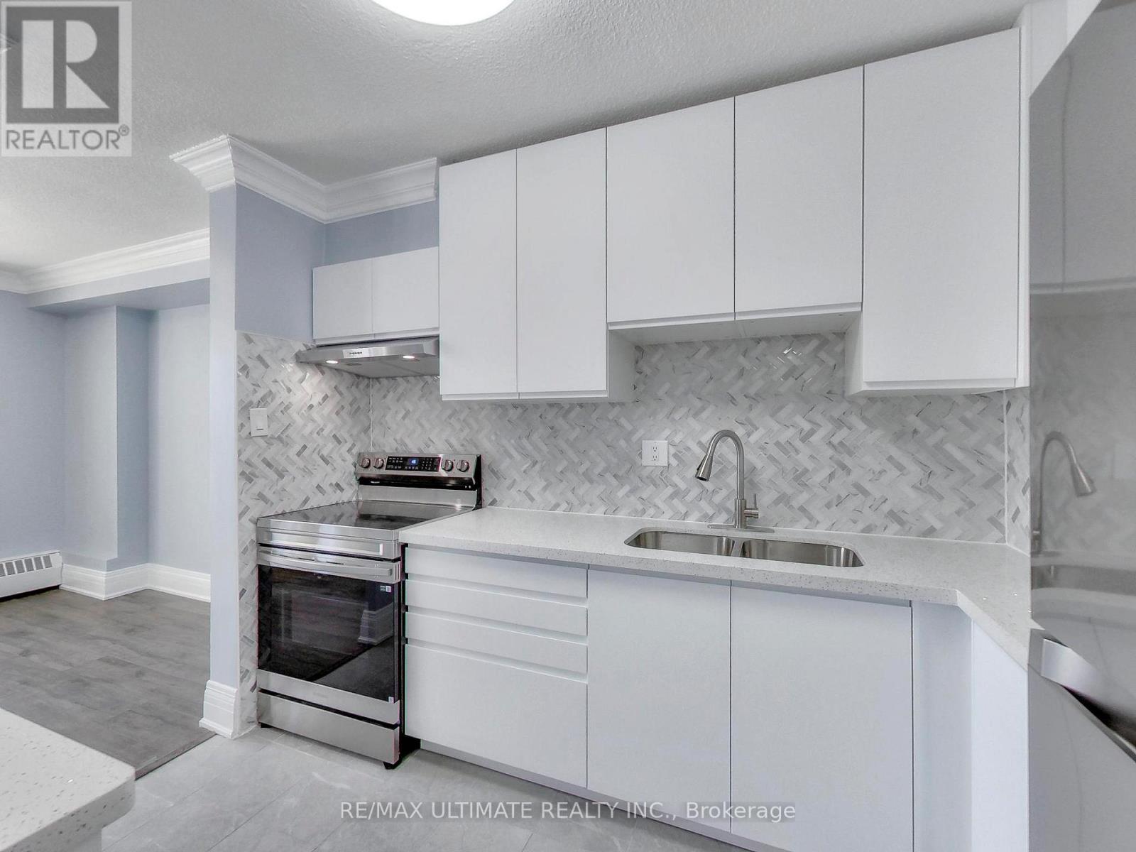 110 - 541 Blackthorn Avenue, Toronto (Keelesdale-Eglinton West), Ontario  M6M 5A6 - Photo 10 - W12828332