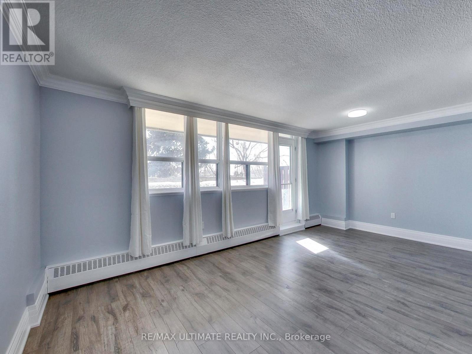 110 - 541 Blackthorn Avenue, Toronto (Keelesdale-Eglinton West), Ontario  M6M 5A6 - Photo 17 - W12828332