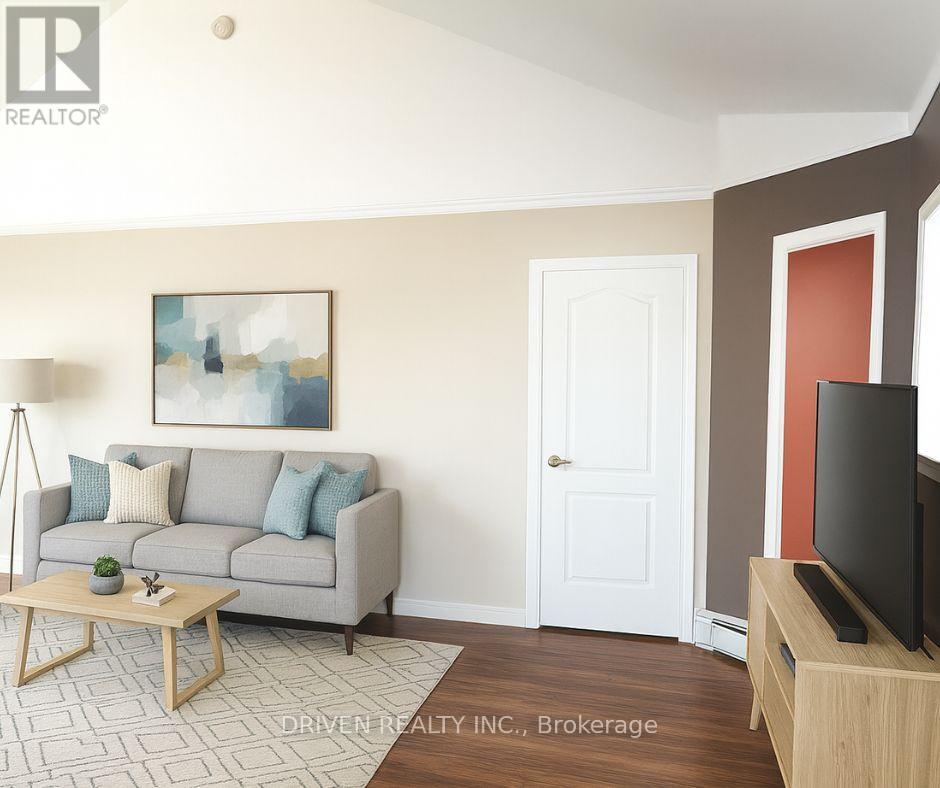 234 Hemlock Crescent, Cornwall, Ontario  K6H 7M2 - Photo 3 - X12582388