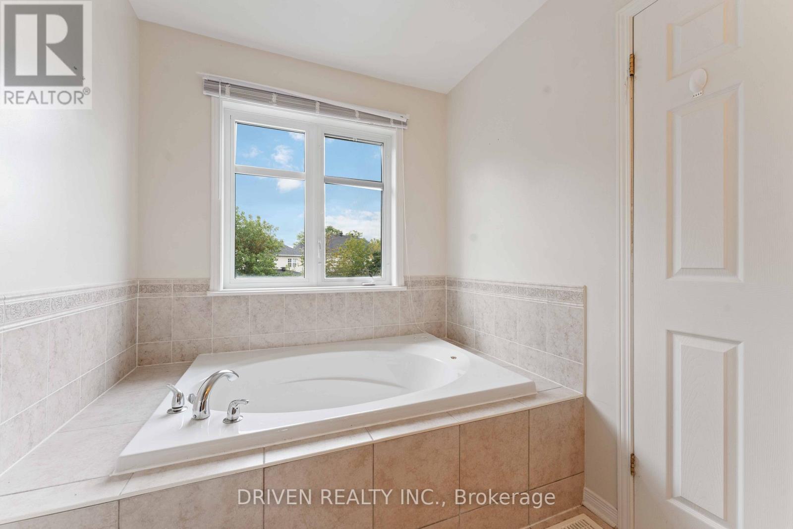 270 Berrigan Drive, Ottawa, Ontario  K2J 5B5 - Photo 38 - X12738276