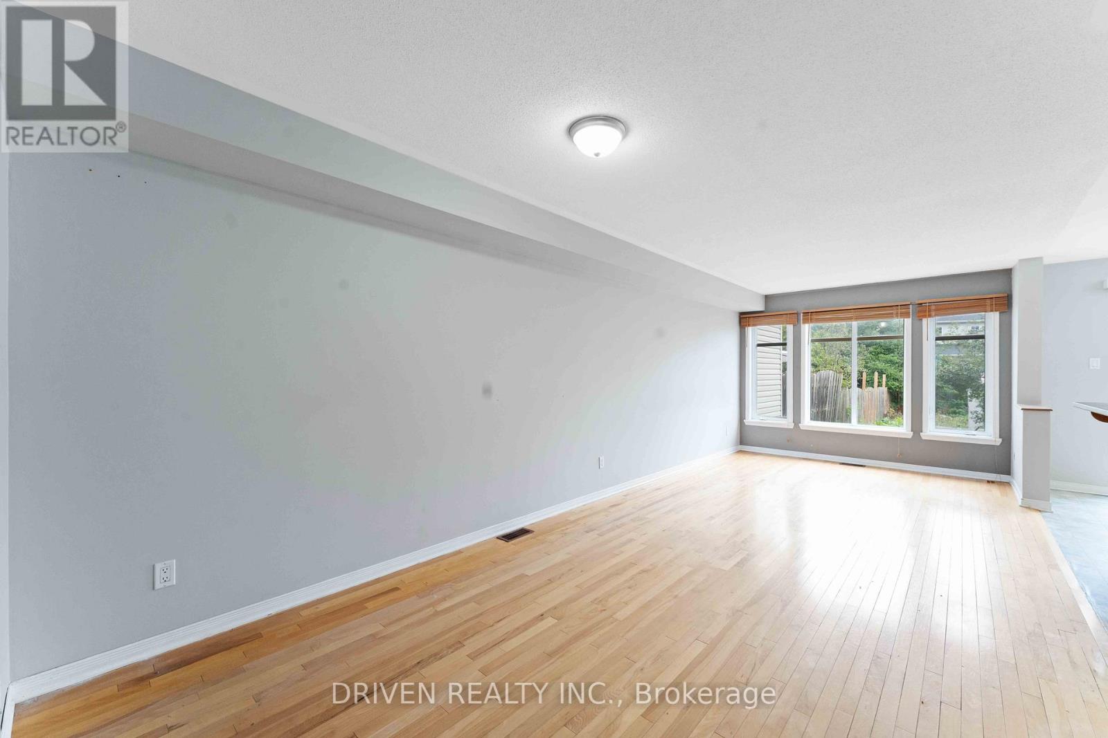 270 Berrigan Drive, Ottawa, Ontario  K2J 5B5 - Photo 9 - X12738276