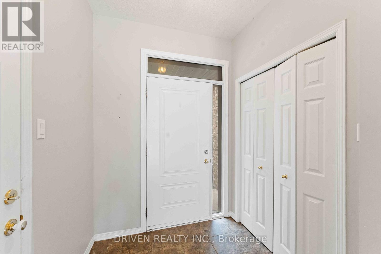 270 Berrigan Drive, Ottawa, Ontario  K2J 5B5 - Photo 6 - X12738276