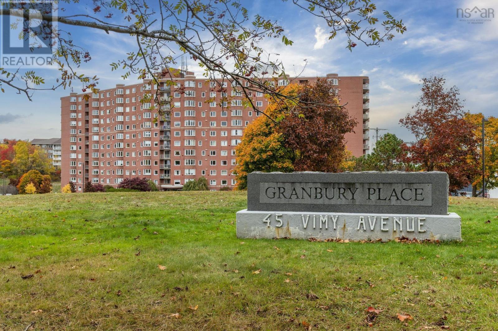 710 45 Vimy Avenue, Halifax, Nova Scotia  B3M 4C5 - Photo 2 - 202527535