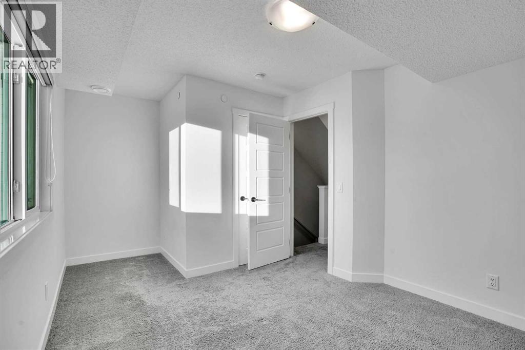 131 Lucas Boulevard, Calgary, Alberta  T3P 1H9 - Photo 25 - A2272583