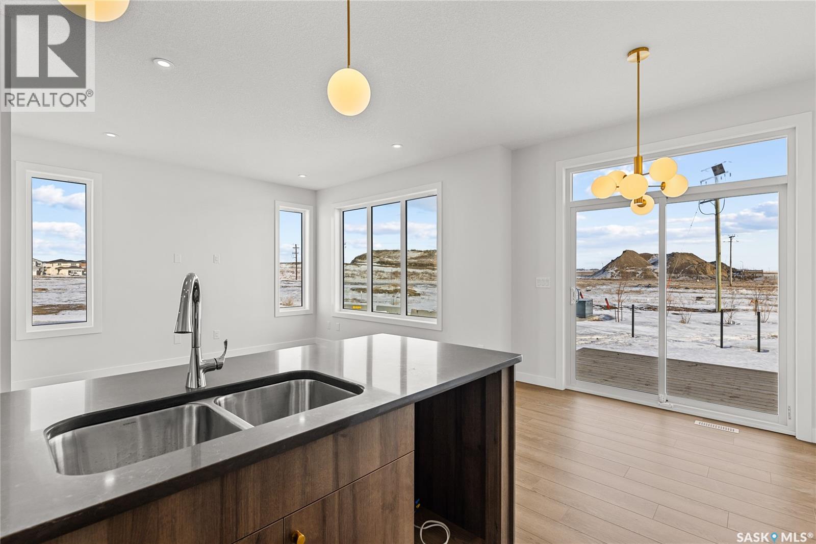 295 Nazarali Way, Saskatoon, Saskatchewan  S7V 1X6 - Photo 14 - SK029350