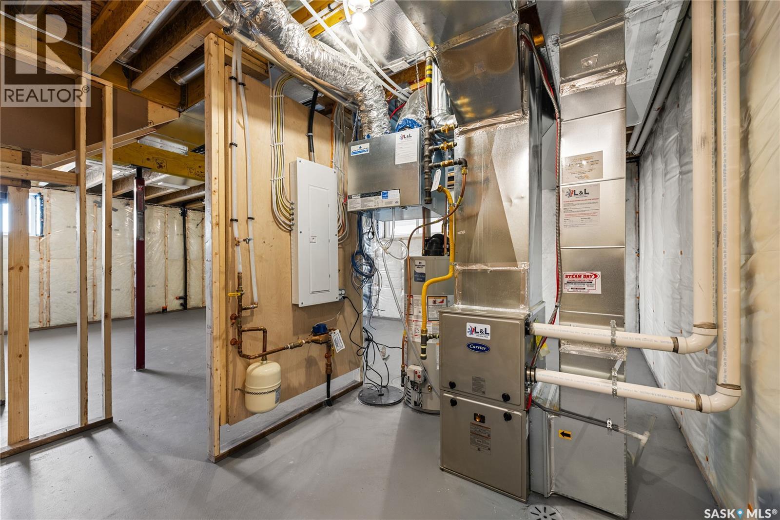 295 Nazarali Way, Saskatoon, Saskatchewan  S7V 1X6 - Photo 43 - SK029350