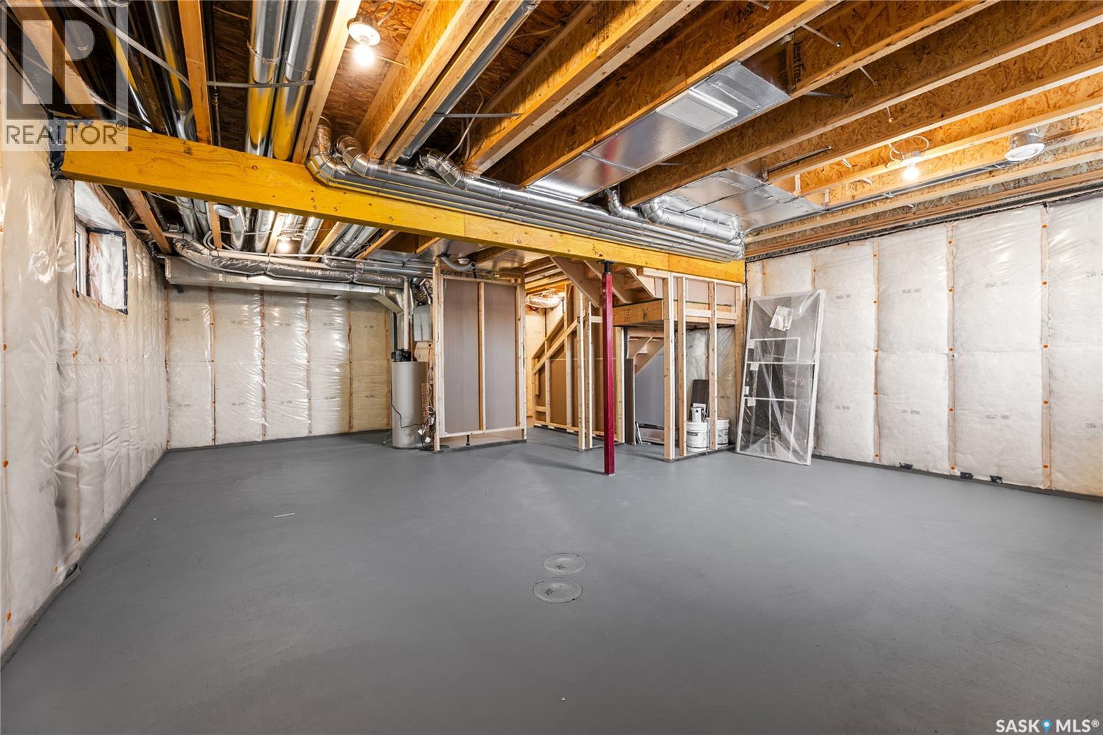 295 Nazarali Way, Saskatoon, Saskatchewan  S7V 1X6 - Photo 46 - SK029350