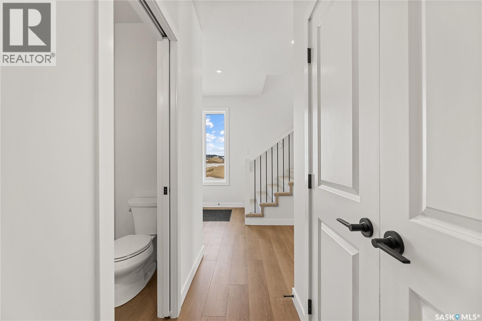 295 Nazarali Way, Saskatoon, Saskatchewan  S7V 1X6 - Photo 7 - SK029350