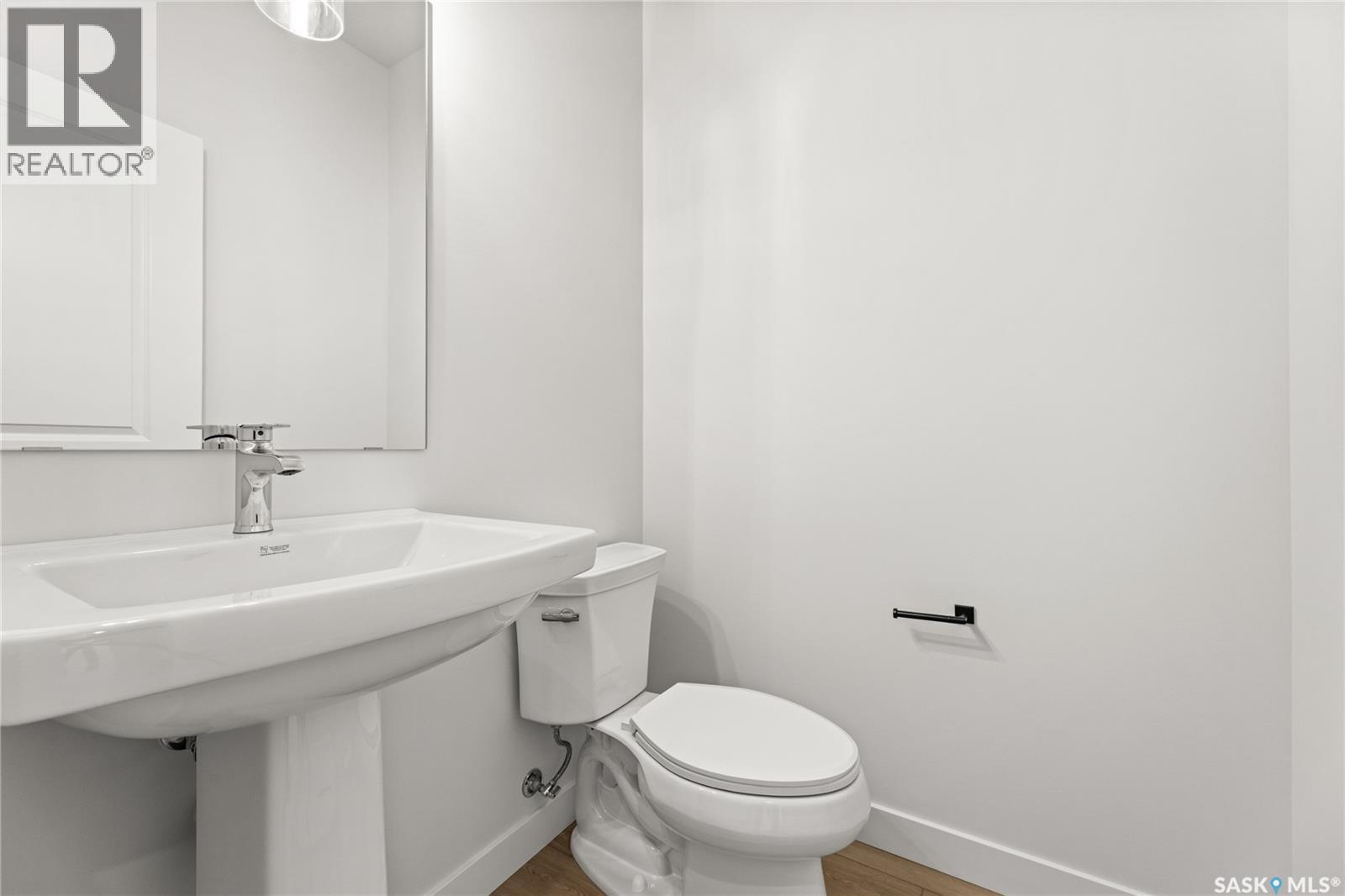 227 Cockcroft Street, Saskatoon, Saskatchewan  S7V 1Z1 - Photo 5 - SK029344