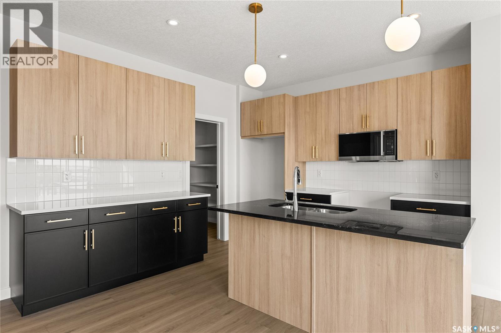 223 Cockcroft Street, Saskatoon, Saskatchewan  S7V 1Z1 - Photo 15 - SK029340