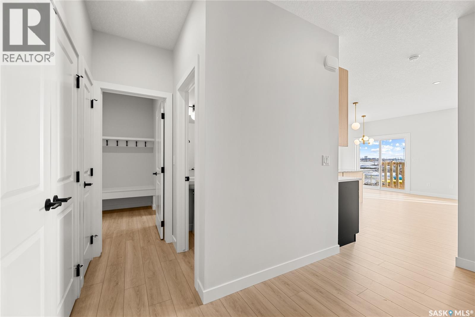 223 Cockcroft Street, Saskatoon, Saskatchewan  S7V 1Z1 - Photo 4 - SK029340